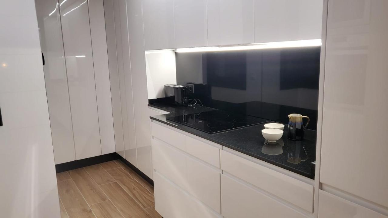 Cies Luxury Suitel Lily Rodsen - Your Apartahotel